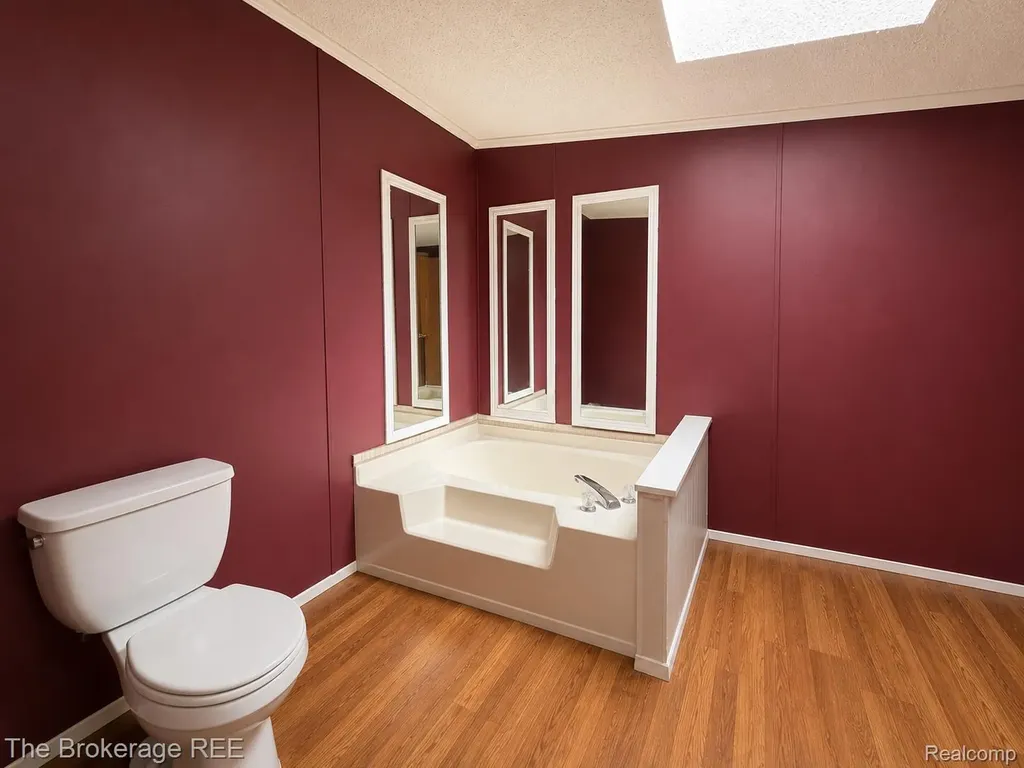 33051 Heatherwood Lot 244 New Haven Village MI 40848