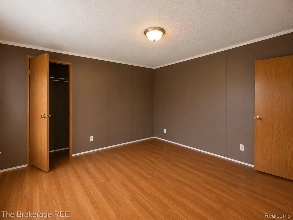 33051 Heatherwood Lot 244 New Haven Village MI 40848