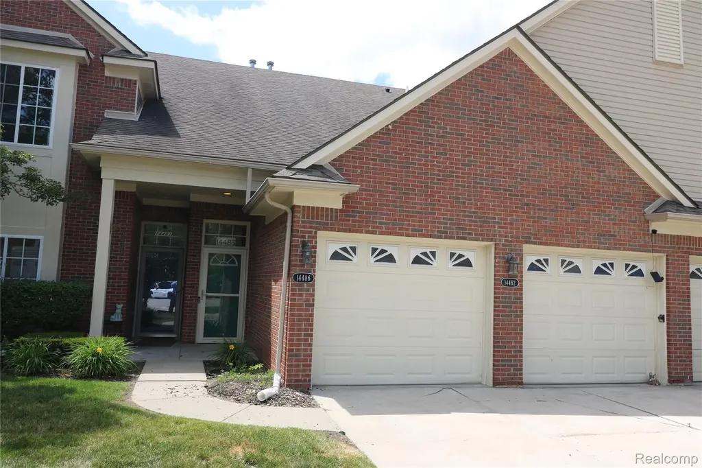 14486 Shadywood Drive Sterling Heights City MI 48312