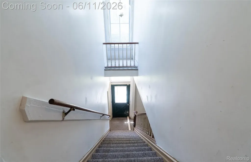 807 Baird Street Holly Village MI 48442