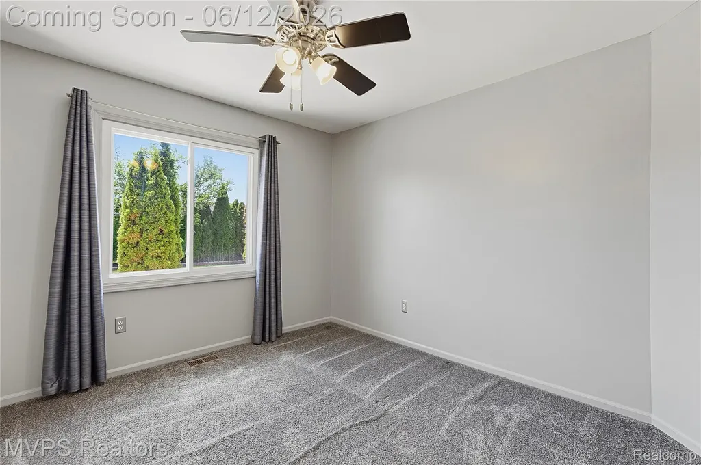 21618 Sue Ellen Drive Macomb Township MI 48044