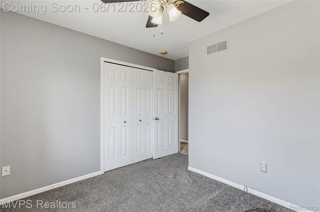 21618 Sue Ellen Drive Macomb Township MI 48044