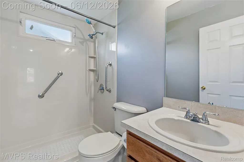 21618 Sue Ellen Drive Macomb Township MI 48044