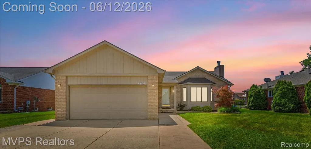 21618 Sue Ellen Drive Macomb Township MI 48044