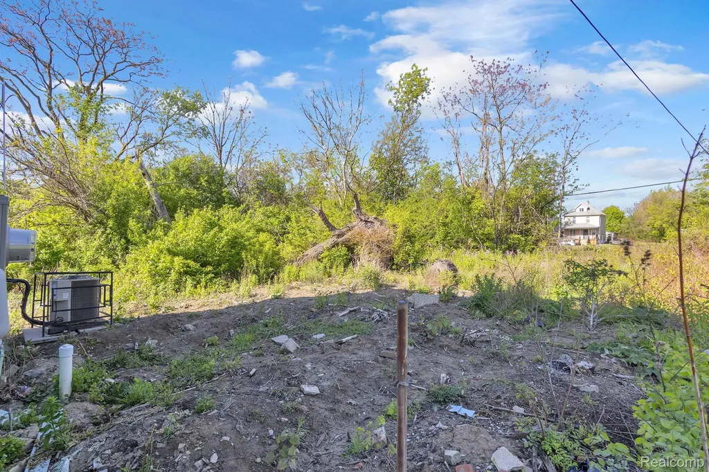 4846 Mckinley Street Detroit City MI 48208