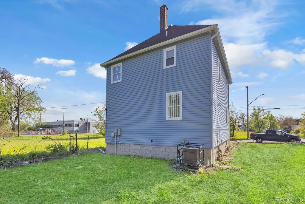 4846 Mckinley Street Detroit City MI 48208