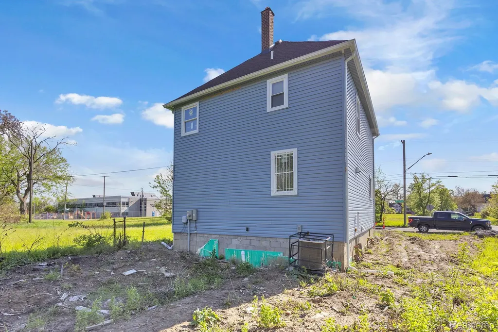 4846 Mckinley Street Detroit City MI 48208