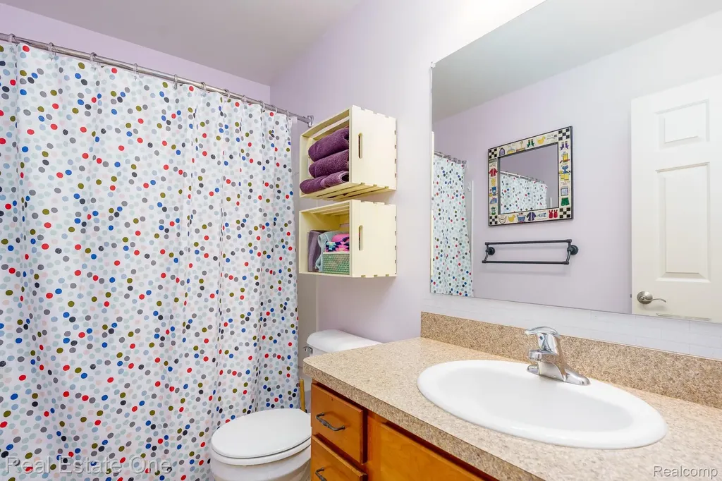 442 Ridgewood Drive S Brandon Charter Township MI 48462