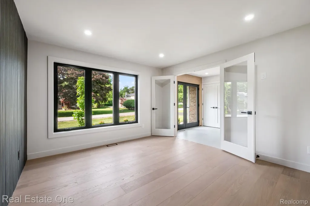 1683 Mark Hopkins Road Bloomfield Hills City MI 48302