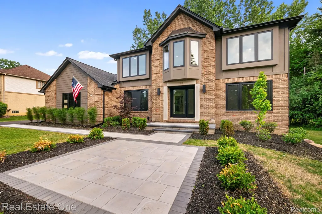 1683 Mark Hopkins Road Bloomfield Hills City MI 48302