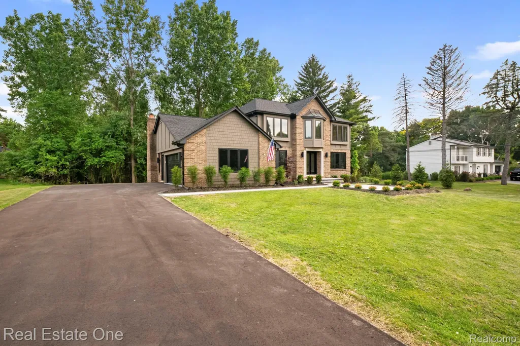 1683 Mark Hopkins Road Bloomfield Hills City MI 48302