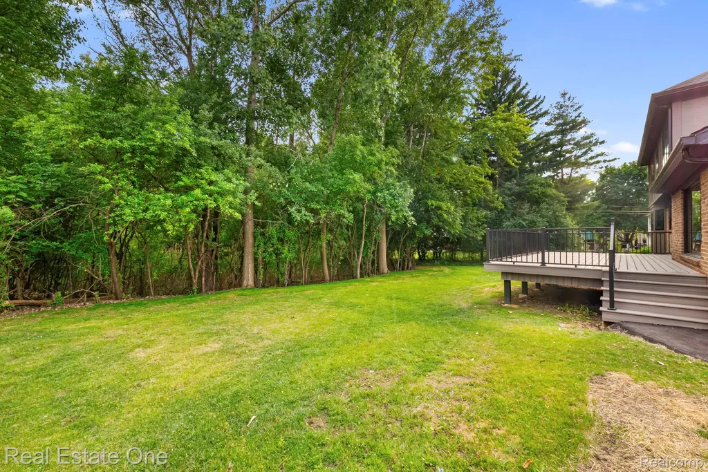 1683 Mark Hopkins Road Bloomfield Hills City MI 48302