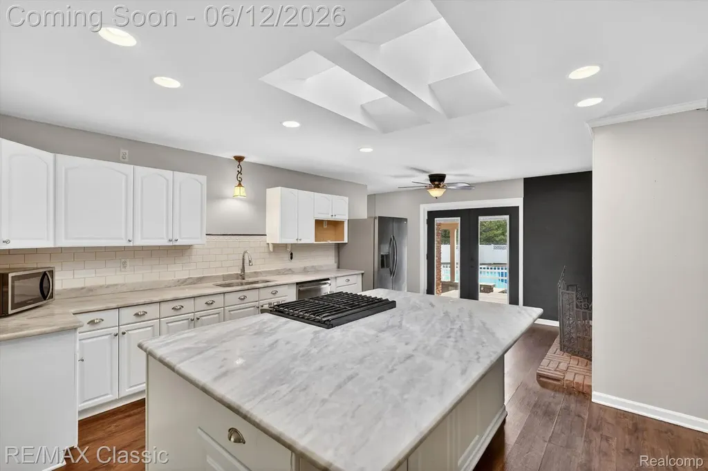 2939 Shirley Street Highland Charter Township MI 48380