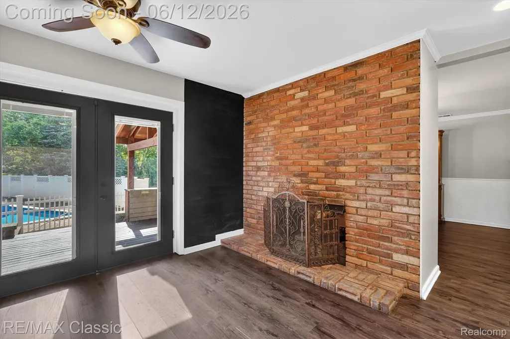 2939 Shirley Street Highland Charter Township MI 48380