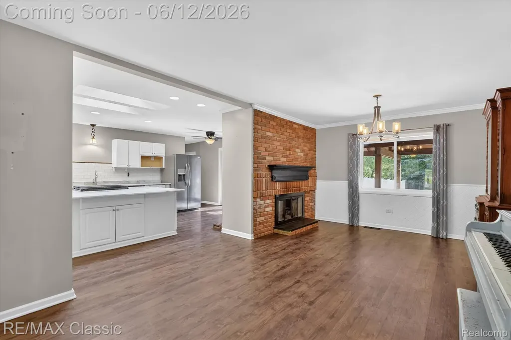 2939 Shirley Street Highland Charter Township MI 48380