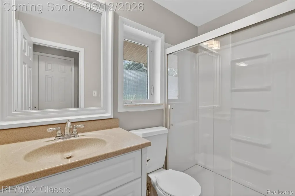 2939 Shirley Street Highland Charter Township MI 48380