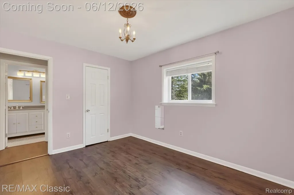 2939 Shirley Street Highland Charter Township MI 48380
