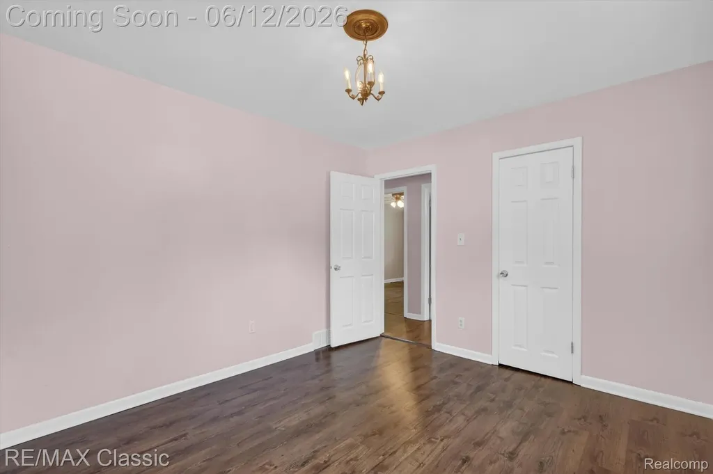2939 Shirley Street Highland Charter Township MI 48380