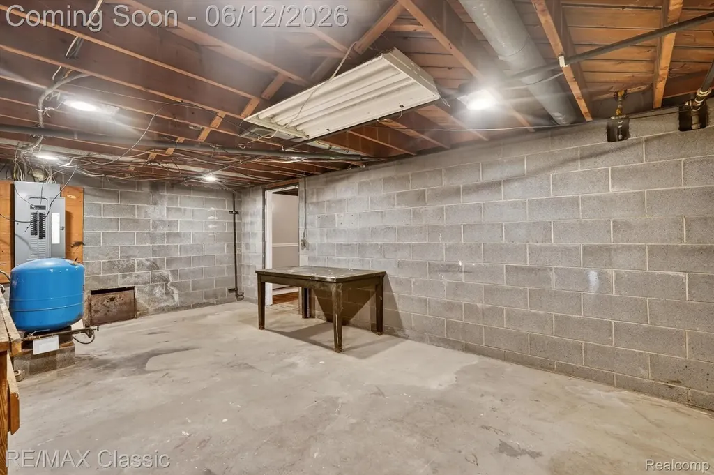 2939 Shirley Street Highland Charter Township MI 48380