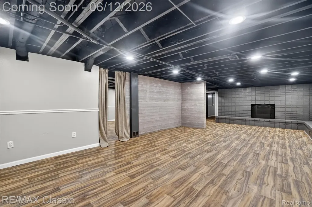 2939 Shirley Street Highland Charter Township MI 48380