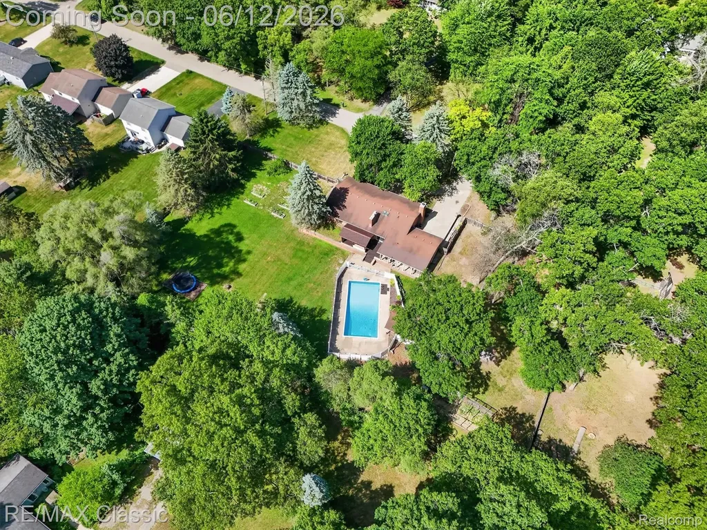 2939 Shirley Street Highland Charter Township MI 48380