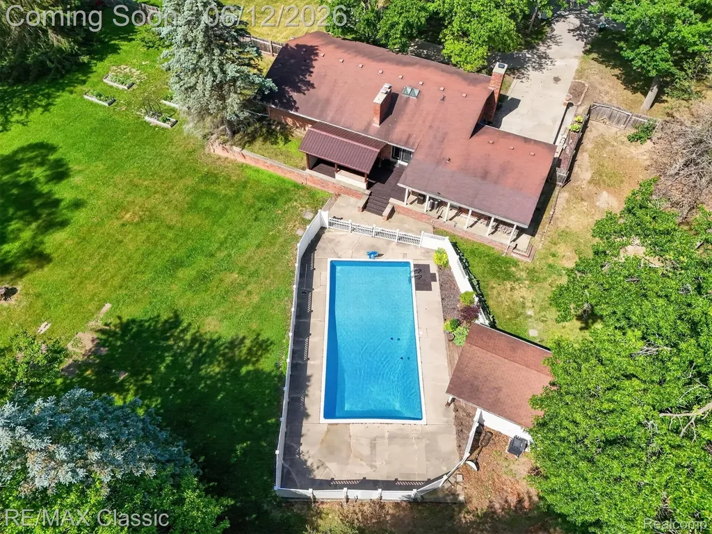 2939 Shirley Street Highland Charter Township MI 48380