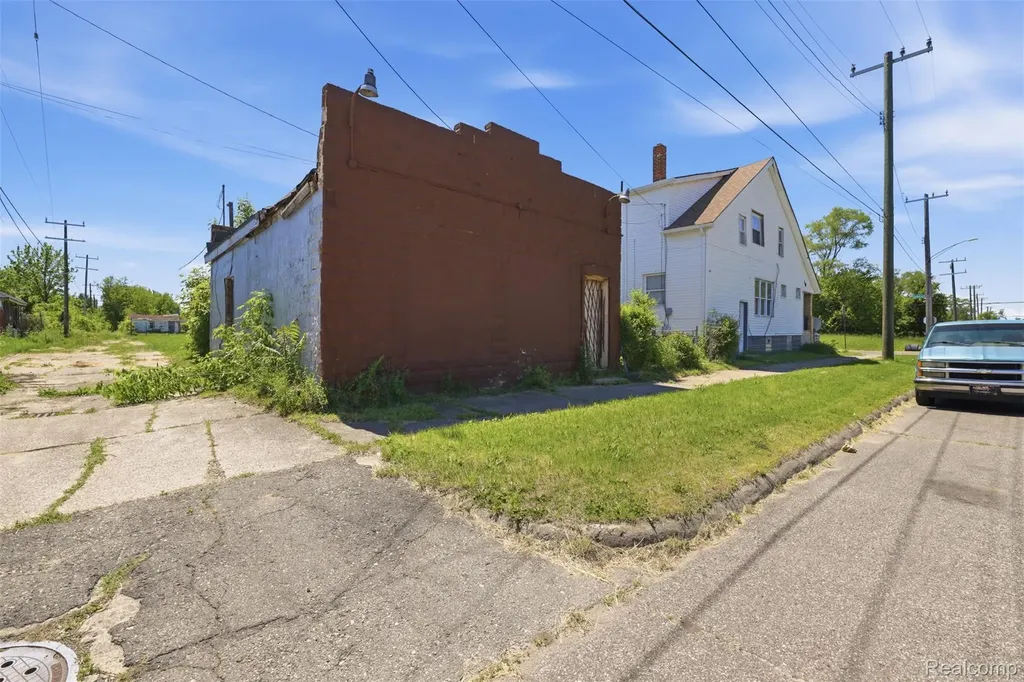 14010 Goddard Street Detroit City MI 48212