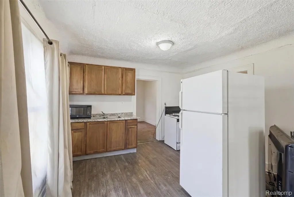 14010 Goddard Street Detroit City MI 48212