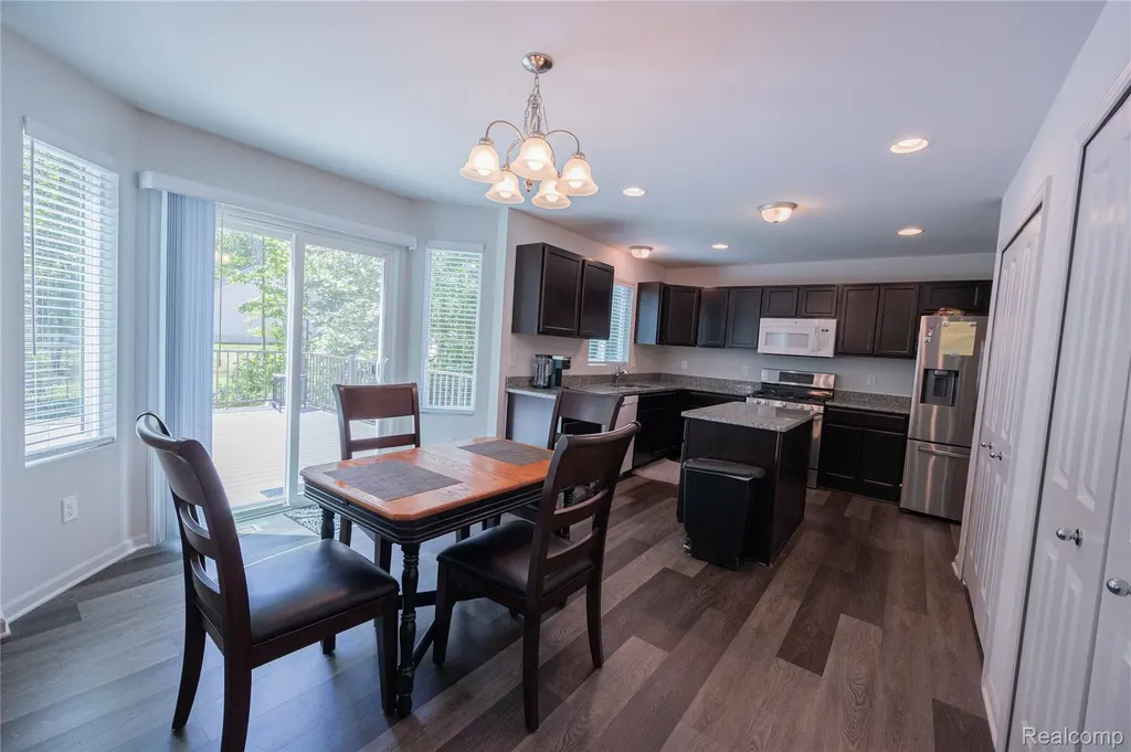 37467 S Dianne Lane Huron Charter Township MI 48164