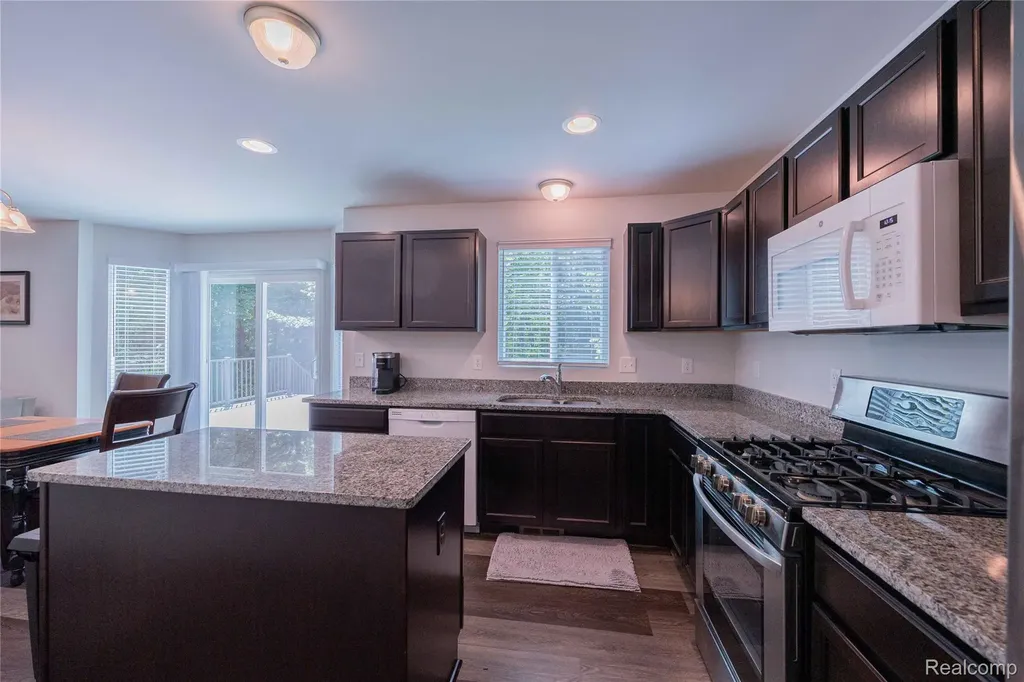 37467 S Dianne Lane Huron Charter Township MI 48164