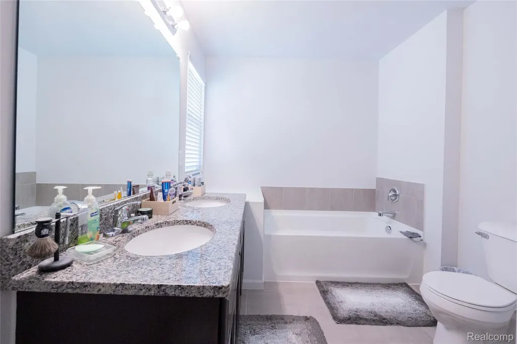 37467 S Dianne Lane Huron Charter Township MI 48164