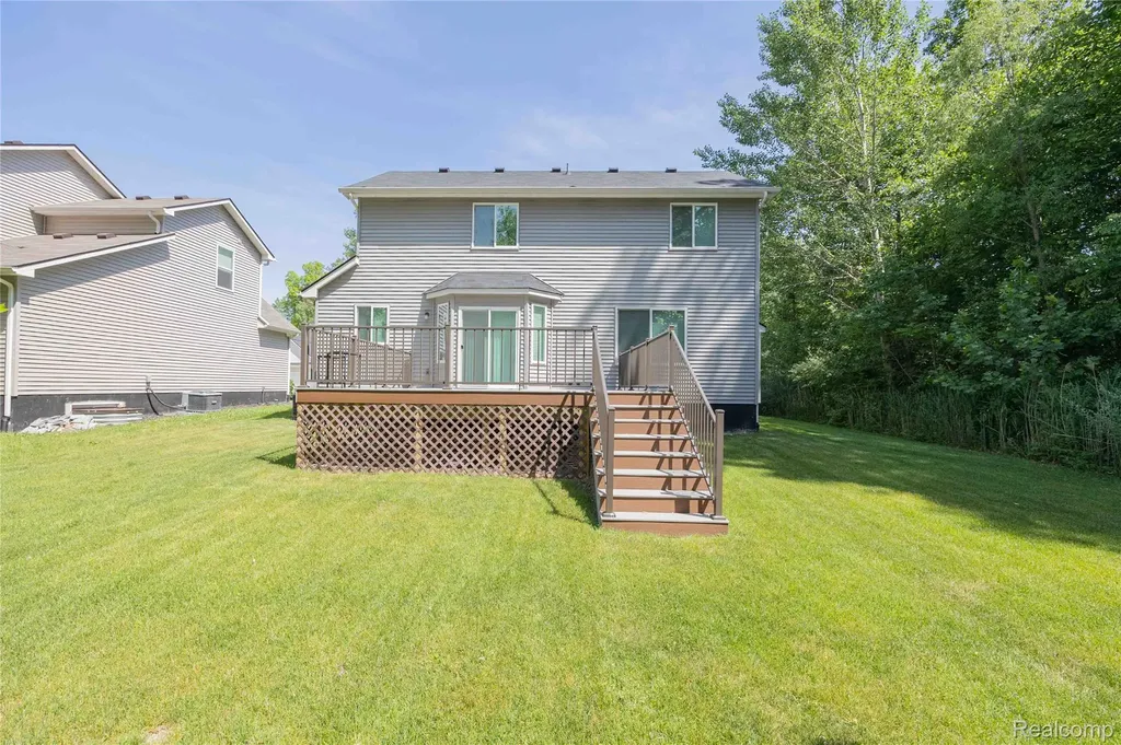 37467 S Dianne Lane Huron Charter Township MI 48164