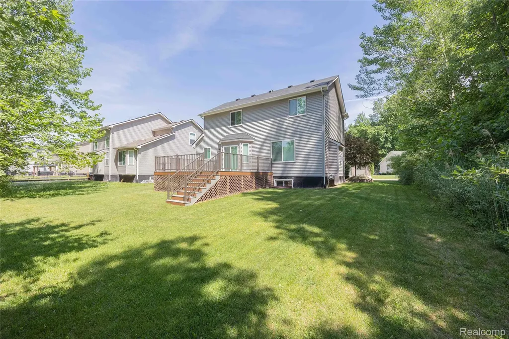 37467 S Dianne Lane Huron Charter Township MI 48164
