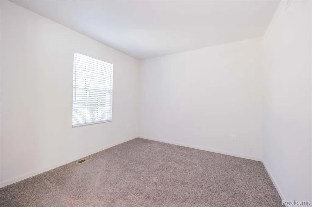 37467 S Dianne Lane Huron Charter Township MI 48164