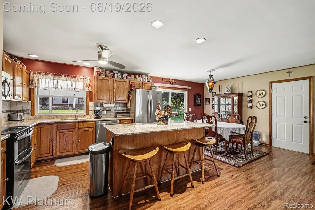 2346 Riverwood Drive Port Huron City MI 48060
