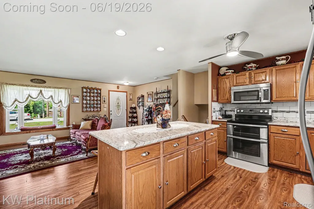 2346 Riverwood Drive Port Huron City MI 48060