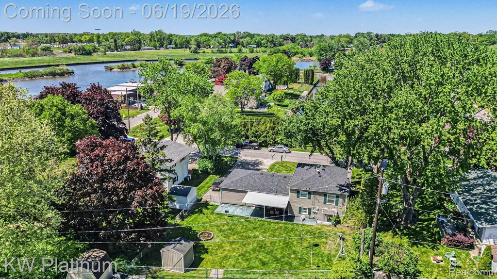 2346 Riverwood Drive Port Huron City MI 48060
