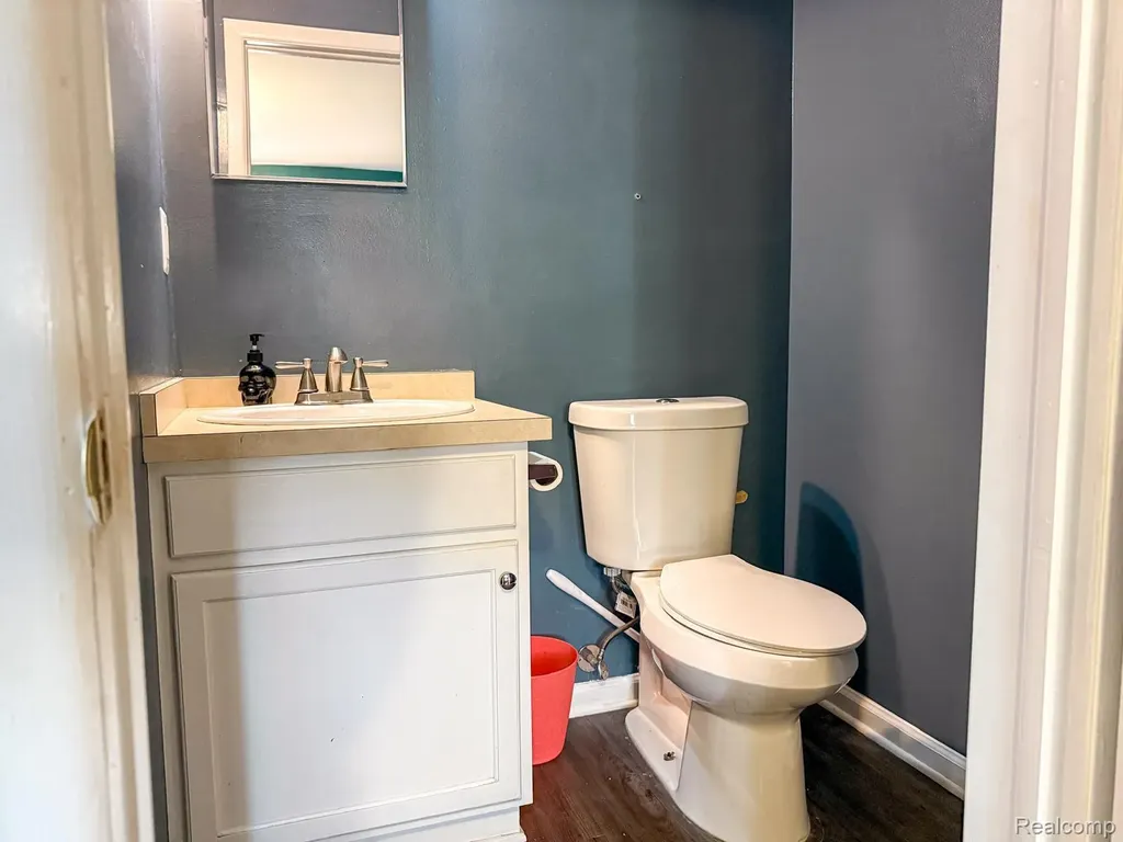 10077 Allen Pointe Drive Allen Park City MI 48101