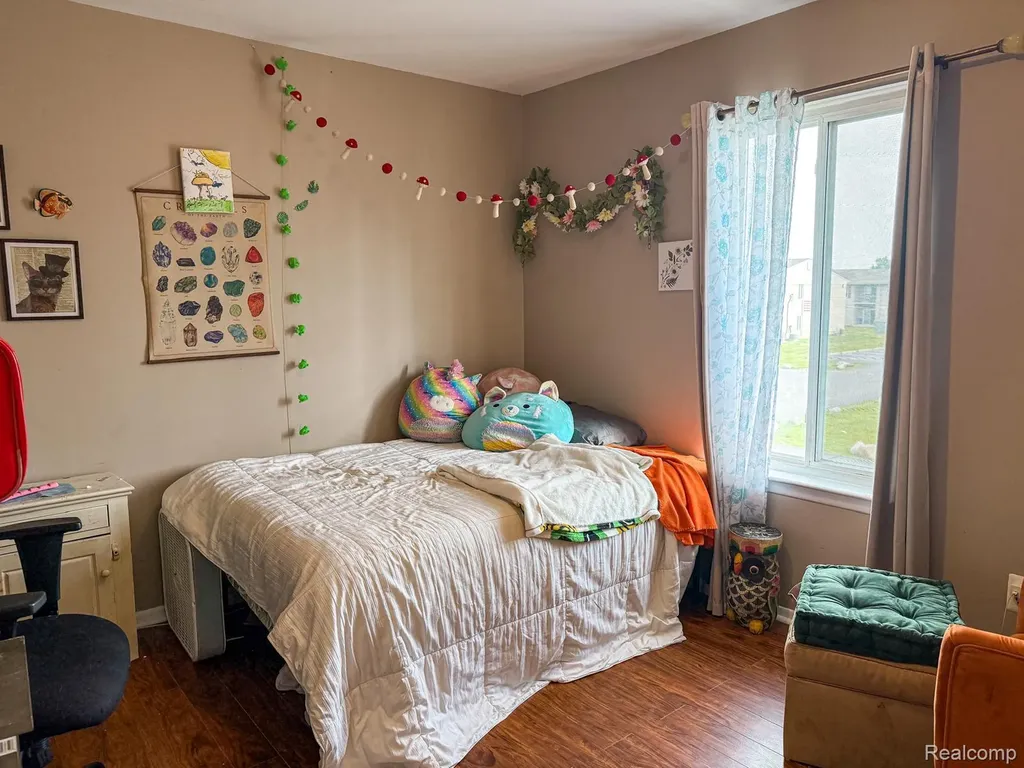10077 Allen Pointe Drive Allen Park City MI 48101