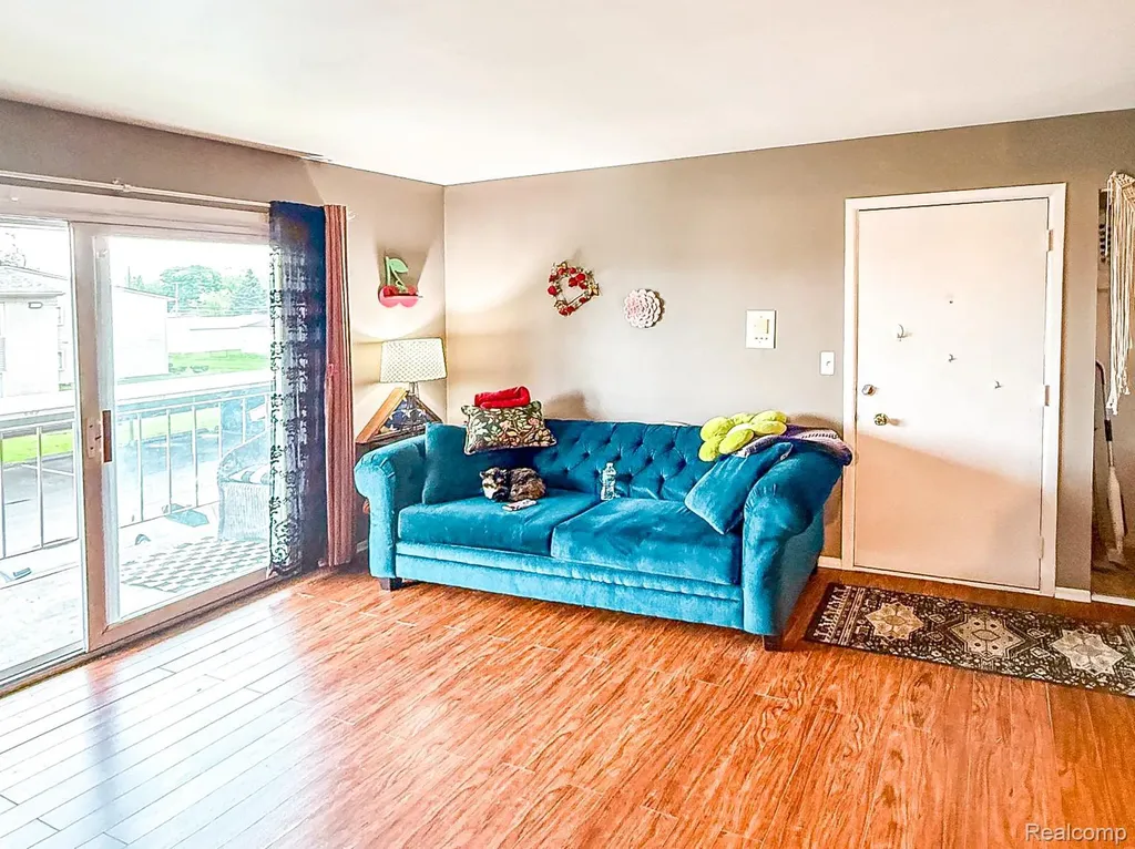 10077 Allen Pointe Drive Allen Park City MI 48101