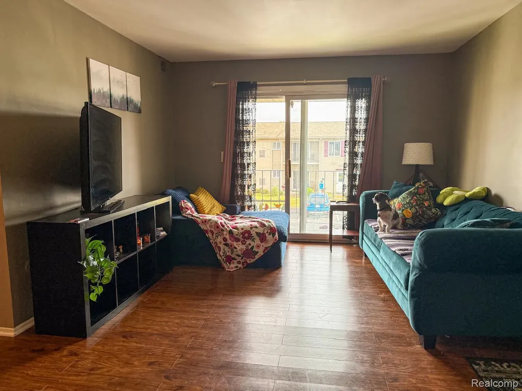 10077 Allen Pointe Drive Allen Park City MI 48101