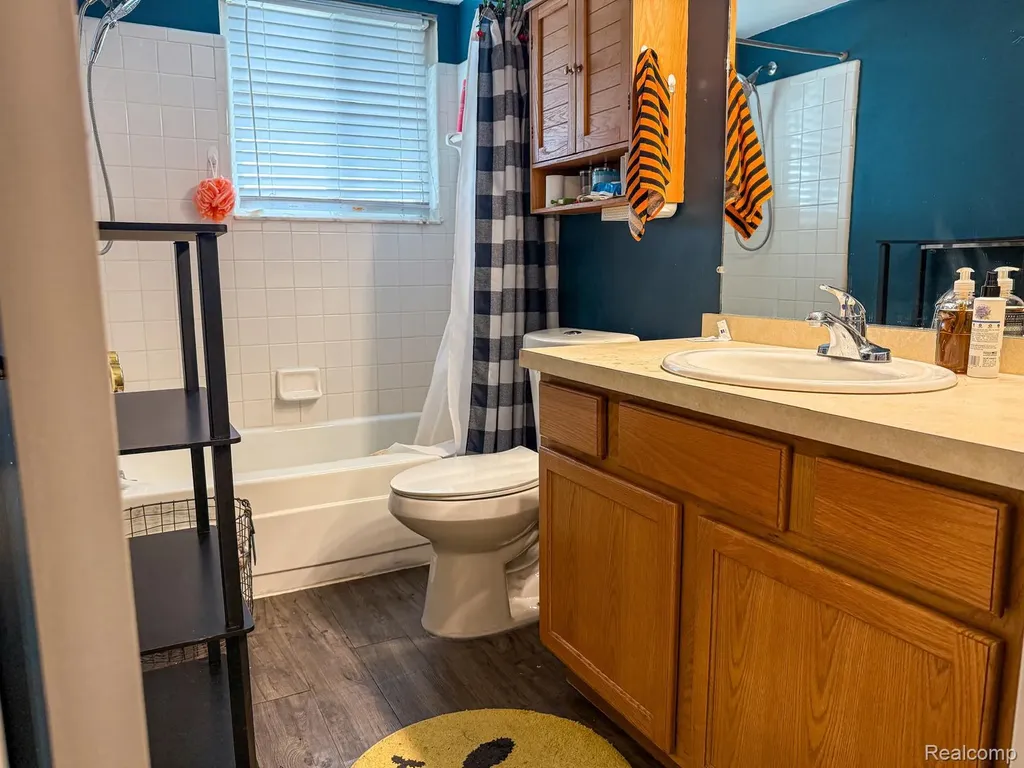 10077 Allen Pointe Drive Allen Park City MI 48101