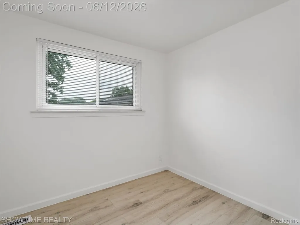 20120 Brian Court Clinton Charter Township MI 48035