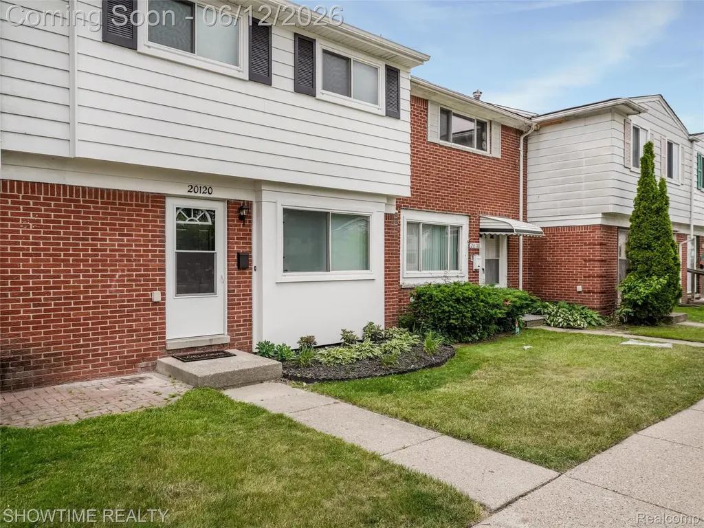 20120 Brian Court Clinton Charter Township MI 48035