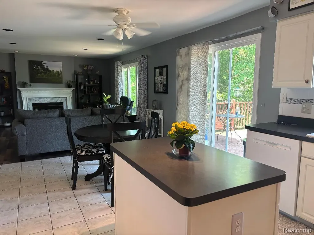 2136 Millstream Drive Wixom City MI 48393