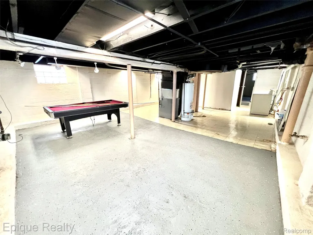 23231 Park Street Dearborn City MI 48124