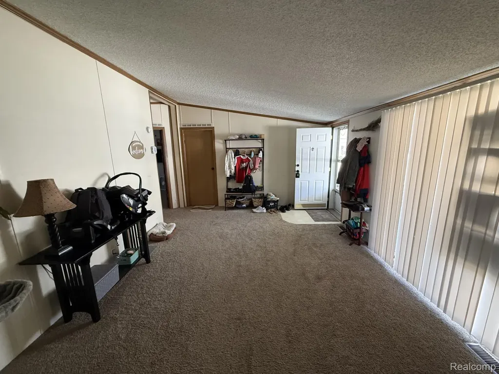 40 Bellwood Swartz Creek City MI 48473