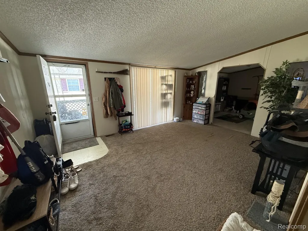 40 Bellwood Swartz Creek City MI 48473