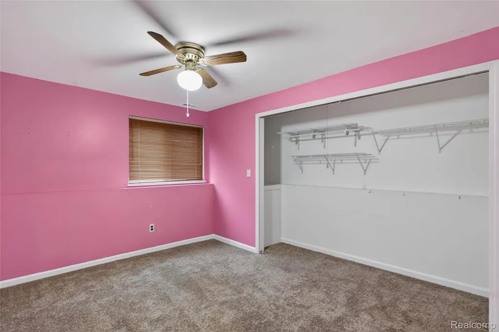 8360 Arlis Street Commerce Charter Township MI 48382