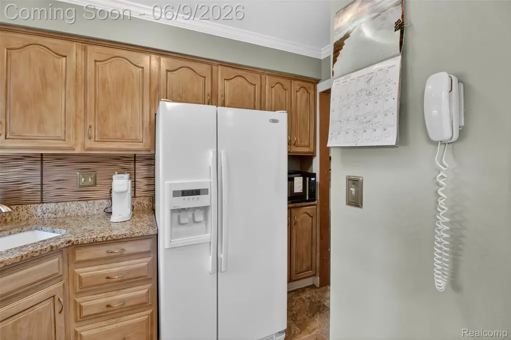 1834 15th Wyandotte City MI 48192